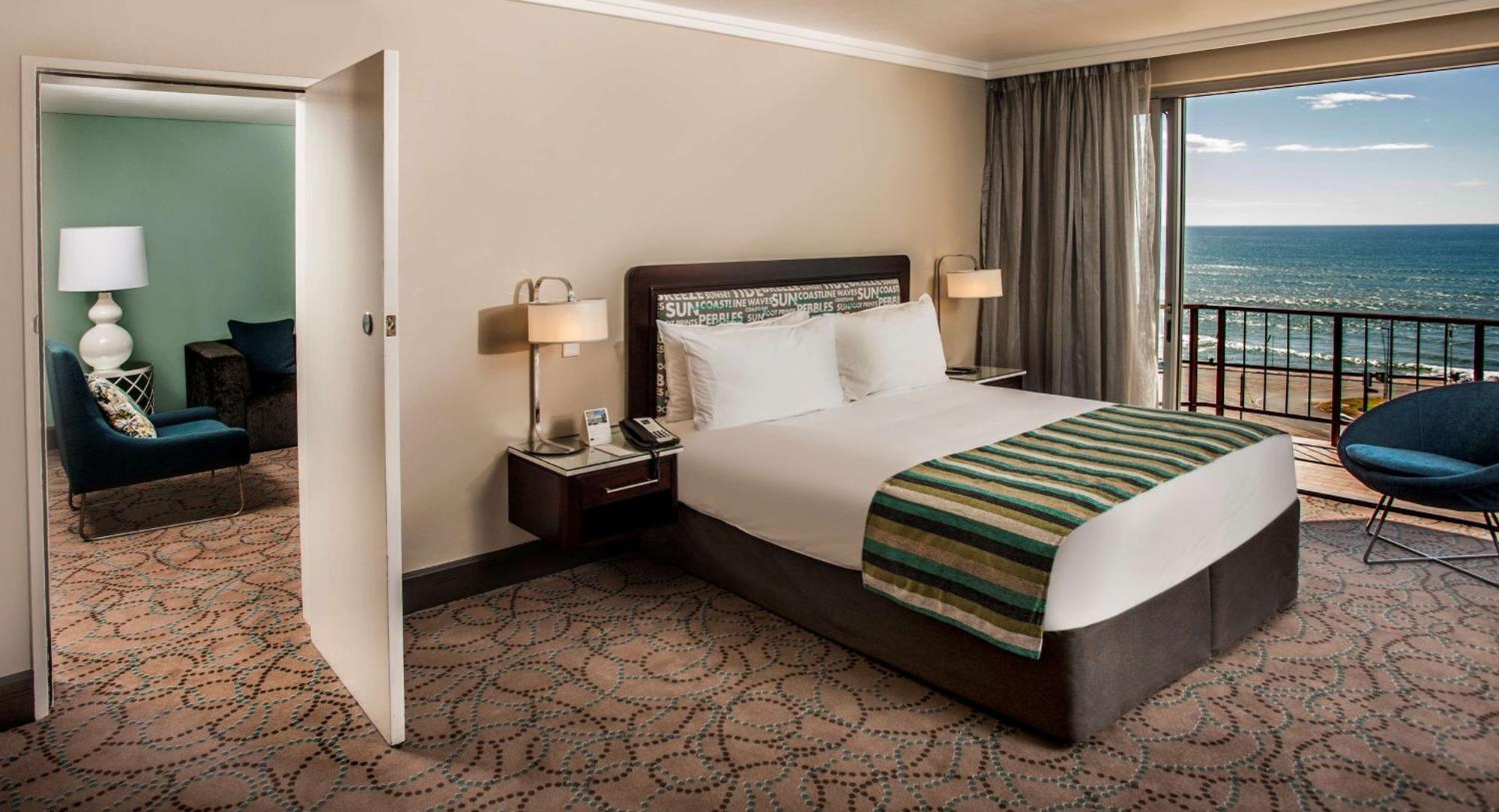 Garden Court East London Otel Dış mekan fotoğraf
