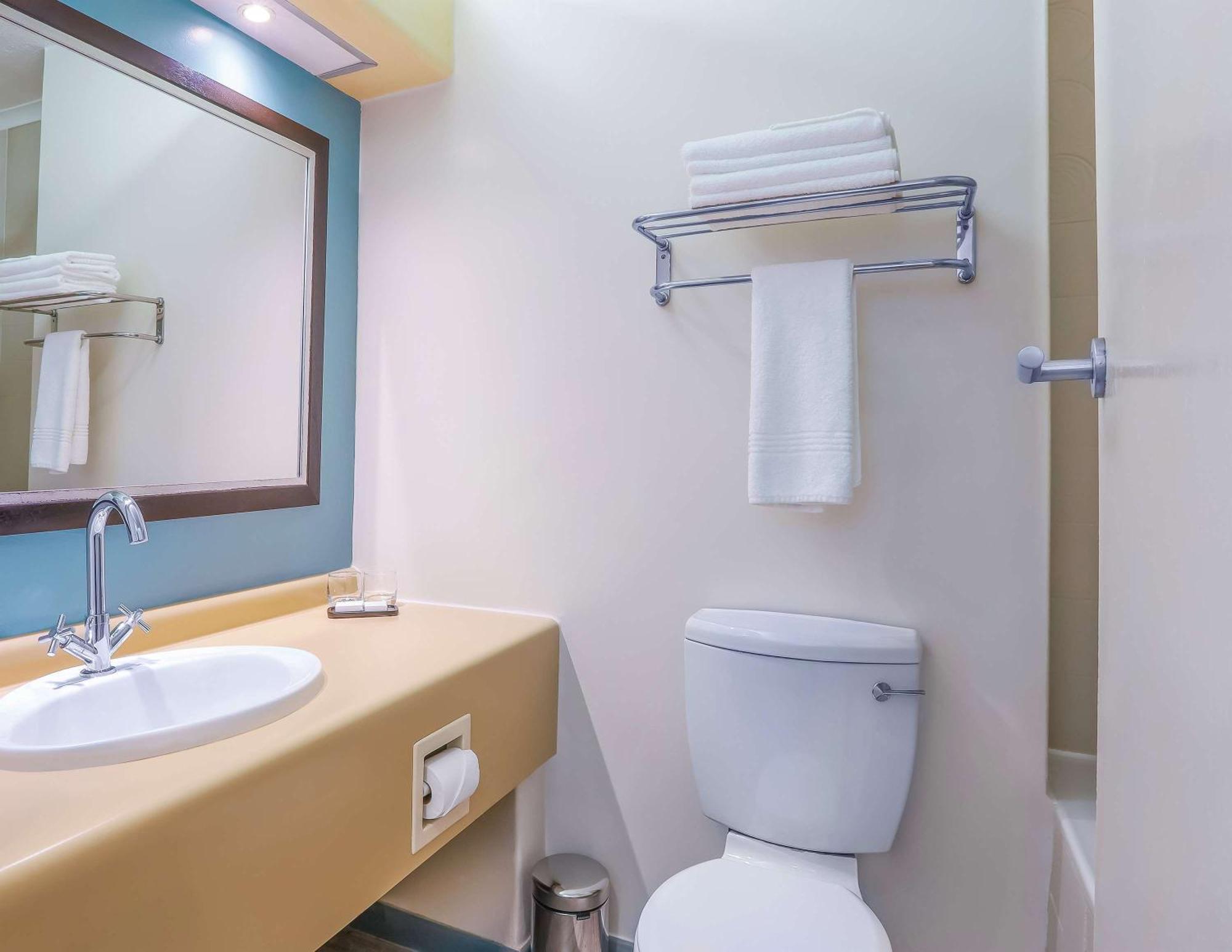 Garden Court East London Otel Dış mekan fotoğraf